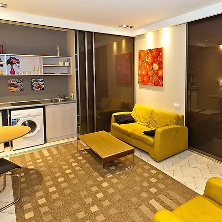 Studio In Oldtown 아파트 *